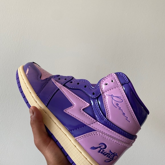 Air Kiy x Reves Paris RUNTZ size 4